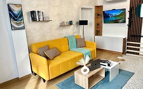 Rio Apart Deluxe